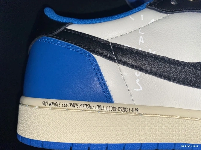 Retro Low Air DM7866-140 x Fragment Travis Design x Scott Jordan 1 0705